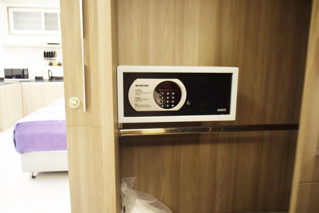 Family Suite Room Pratunam Μπανγκόκ Εξωτερικό φωτογραφία